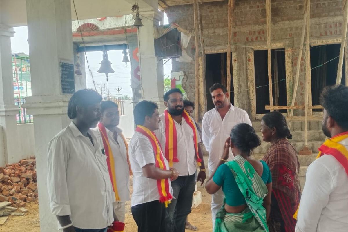 tvk-donates-to-build-a-temple-hall-thisayanvilai