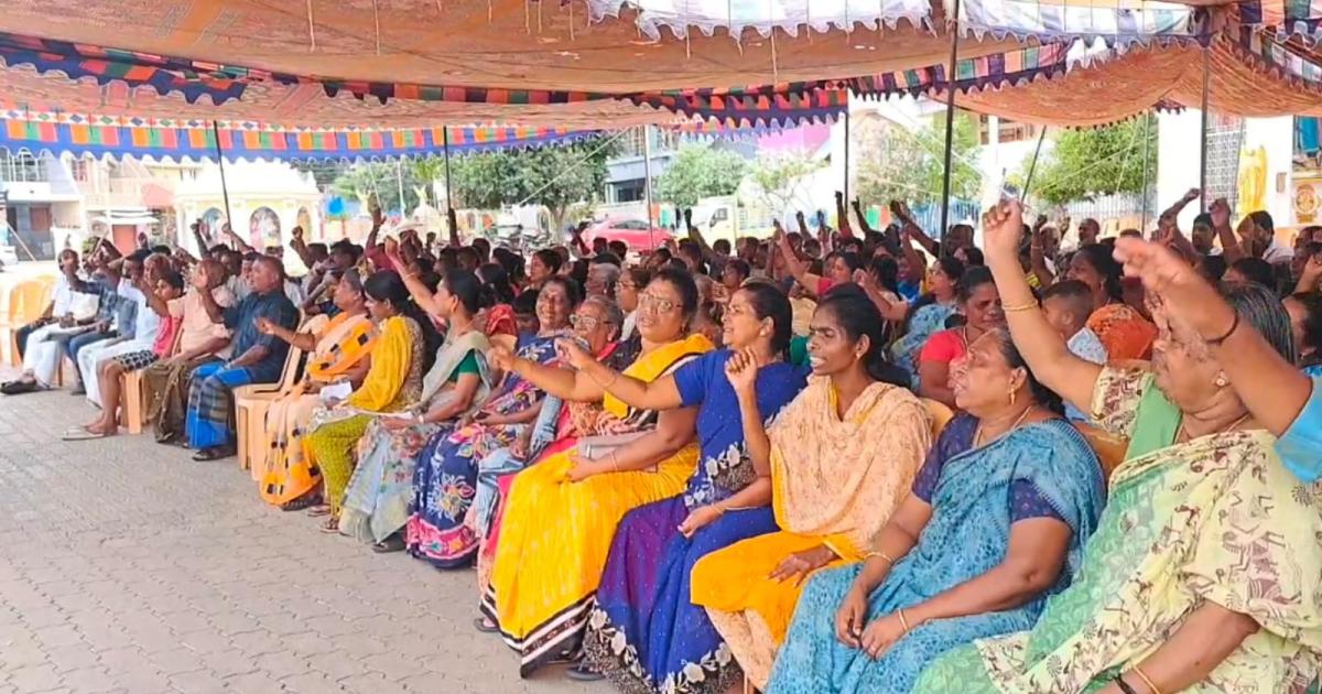 sewage-water-entering-kanyakumari-people-protest