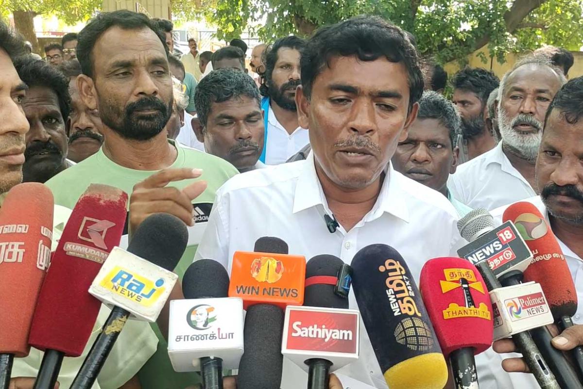 Kerala-fishermen-fishing-nellai-thoothukudi-sea-ban-period