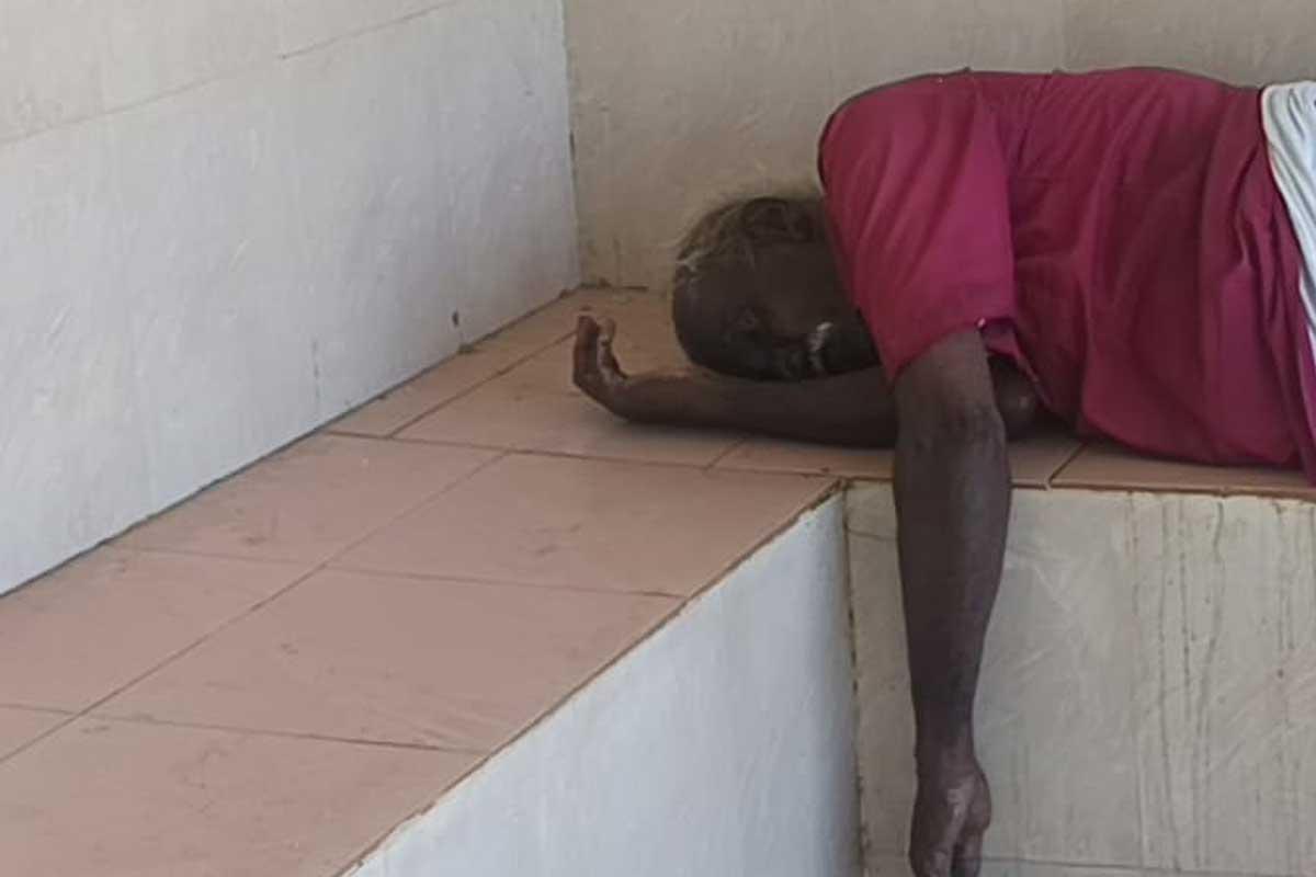 The-body-found-at-the-Suttamalli-bus-stand-People-are-shocked