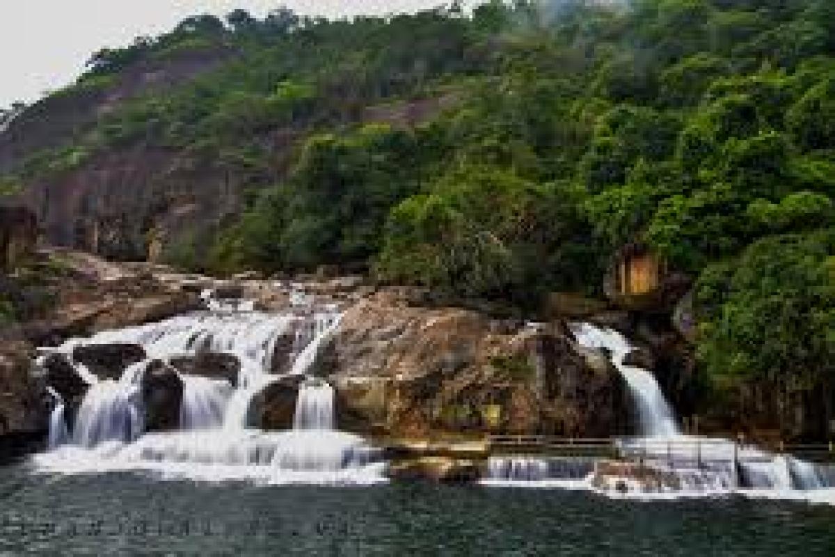 heavy-rain-in-tirunelveli-western-ghats
