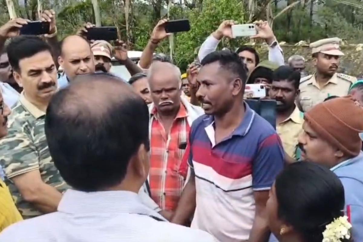 BSNL-has-also-disconnected-telecommunications-Manjolai-people-complaints-to-central-committee