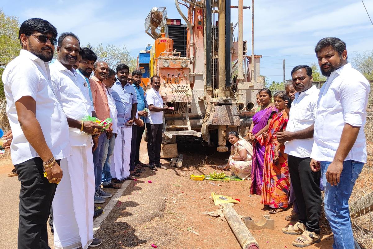 Foundation-stone-laying-ceremony-for-water-tank-construction-in-tisaiyanvilai