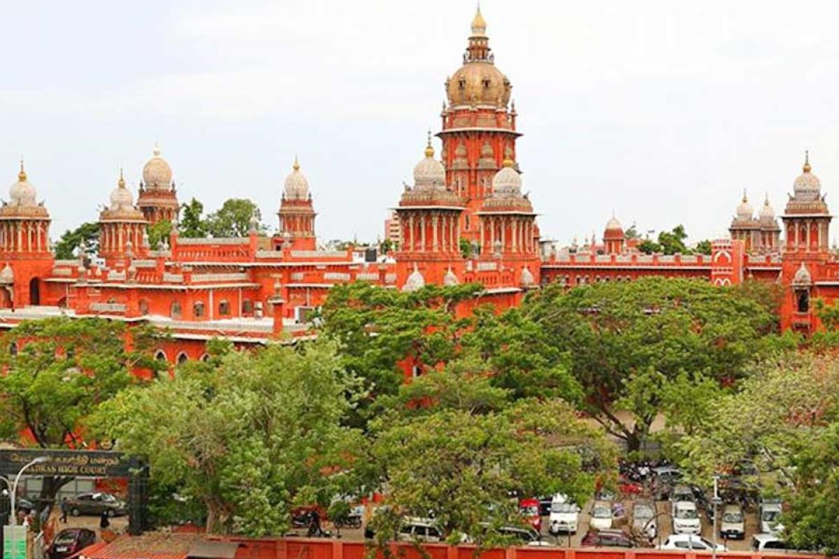 corruption-complaint-against-Palayangottai-DMK-MLA-and-Nellai-Mayor-High-Court-orders-investigation
