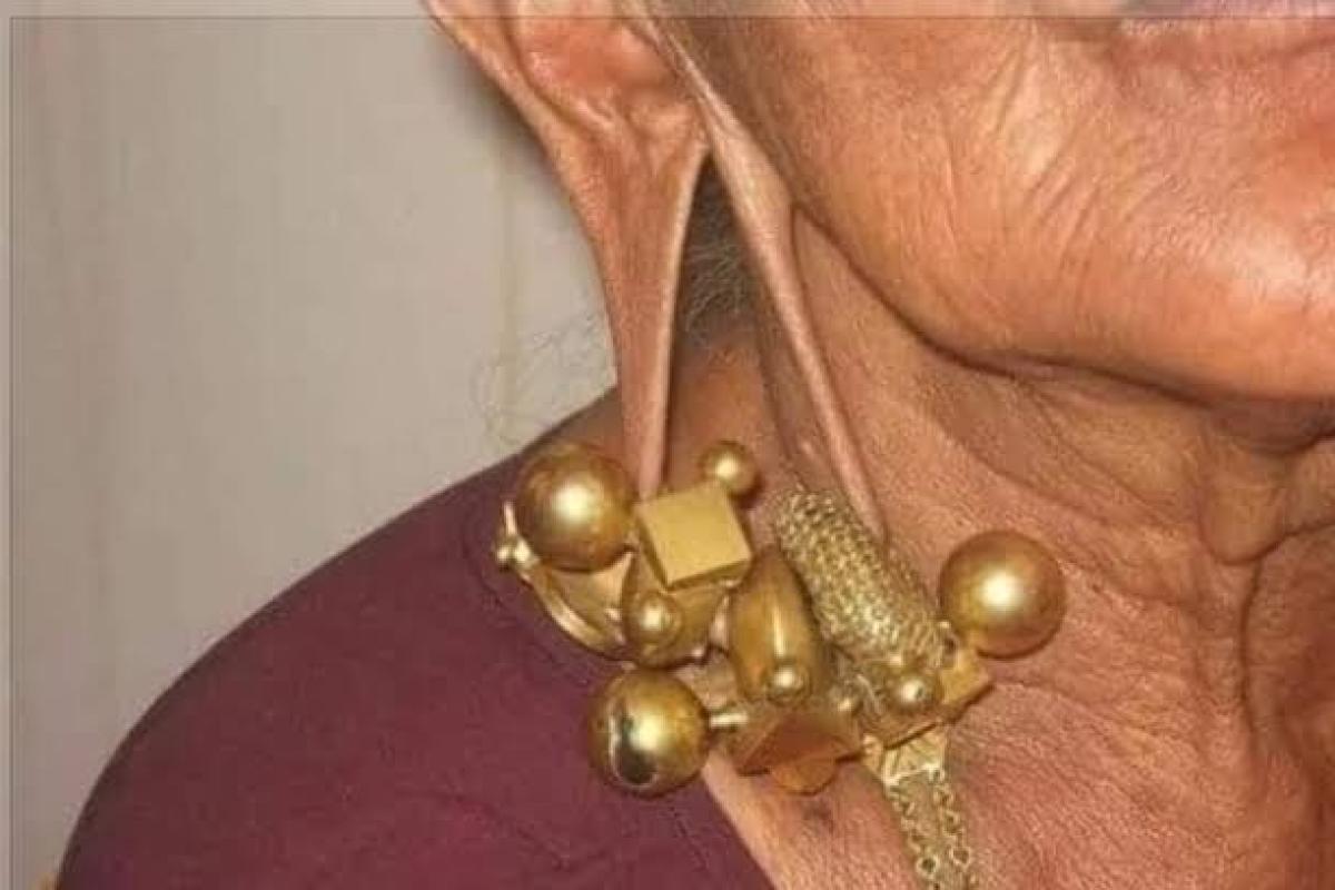 vijayanarayanam-man-theft-covering-chain-from-elder-woman