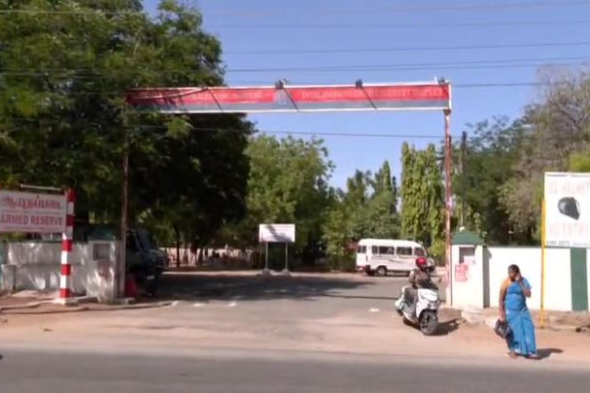 tragic-incident-today-in-nellai-armed-force-woman-police-officer-commits-suicide