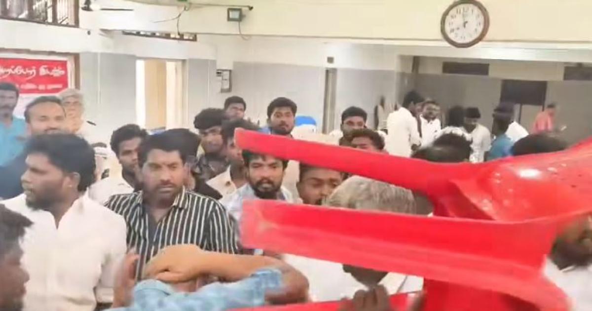 violence-at-arapor-movement-s-meeting-in-tirunelveli