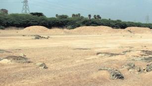 Sand robbery in Amaravathi river