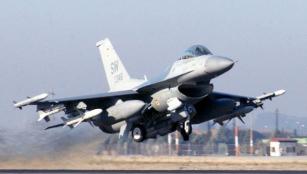 Rafael fighter aircraft deal President Hollande