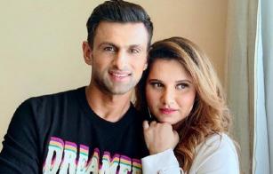 Tennis-star-Sania-Mirza-gave-birth-to-baby-boy