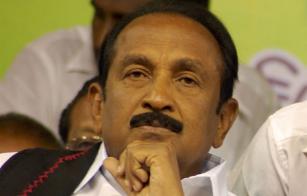 Drunken-youth-got-severe-beat-who-travel-in-lift-with-vaiko