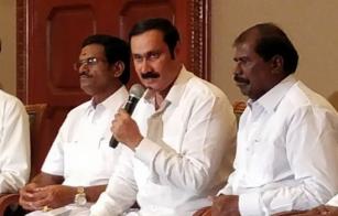 reporter-trends-after-rising-question-against-anbumani