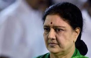 Congress-begins-talks-with-Sasikala-for-DMK-Alliance