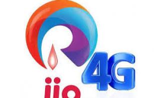 Jio-stands-first-4G-service
