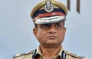 Supreme-Court-ends-arrest-shield-for-ex-Kolkata-cop--gives-7-days-to-seek-bail