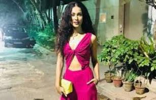 Had-To-Stand-Up-For-Uber-Driver-Ex-Miss-India-Model-On-Midnight-Horror-Kolkata