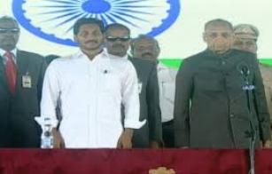 25member-Andhra-Pradesh-Cabinet-takes-oath-of-office