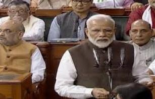 Loksabha-many-members-took-oath-on-their-mother-tongue