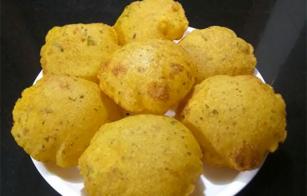 Tasty-Aloo-Poori-Recipe