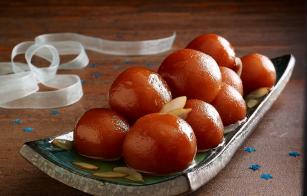 Delicious-Wheat-Gulab-Jamun-Recipe