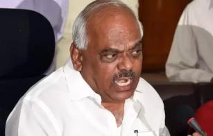 Karnataka-all-17-disqualified-MLAs-decides-to-go-to-SC-against-speakers-decision