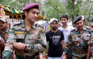 Army-chief-approves-MS-Dhonis-request-to-train-with-paramilitary-regiment