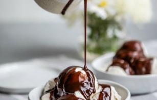 Yummy-chocolate-Sauce-Recipe