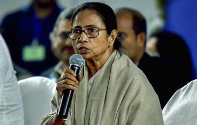 mamata-banerjee-attacks-pm-modi-asking-are-you-pak-ambassador
