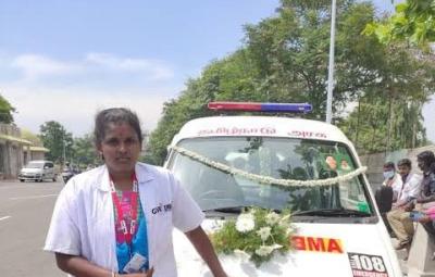 veerlakshmi-tamil-nadu-s-first-female-ambulance-driver