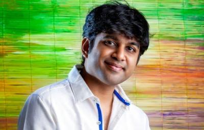 kabilan-viramuthu-ambarathooni-sold-1000-copies