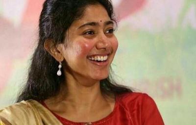 nani-and-sai-pallavi-perfectly-dances-for-rowdy-baby-song