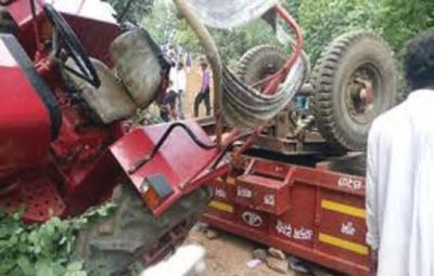 5-women-killed-when-tractor-overturns-near-hosur