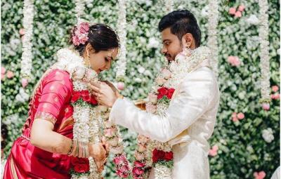 yash-shakes-a-leg-at-hero-daughter-s-wedding-reception