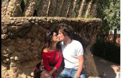 shriya-romantic-liplock-to-her-husband