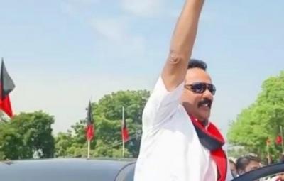 duplicate-stalin-visit-near-karur-dmk-confused