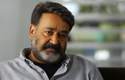 actor-mohanlal-requests-people-to-come-theatres-to-watch-films