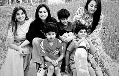 trisha-and-karthi-jayam-ravi-bond-after-ponniyin-selvan-shoot