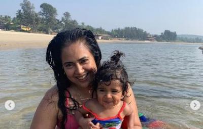 sameera-reddy-opens-up-about-her-body-positivity