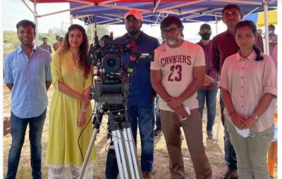 keerthy-suresh-selvaraghavan-start-shooting-for-saani-kaayidham