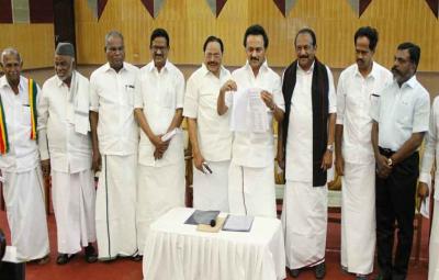 dmk-admk-sealed-alliance-pact-for-assembly-election
