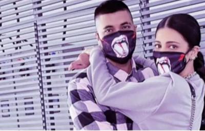 shruti-haasan-and-boyfriend-santanu-wear-matching-facemasks