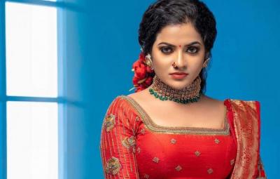 vj-chitra-commits-suicide-updates