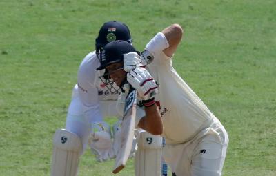 chennai-test-india-loose-first-wicket-rohit-sharma-out-for-6