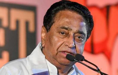 narrow-escape-for-kamalnath-as-elevator-drops