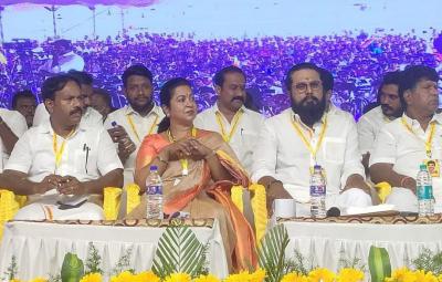 kamal-haasan-is-the-chief-ministerial-candidate-sarathkumar-speech