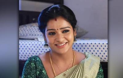 vj-chitra-commits-suicide-updates