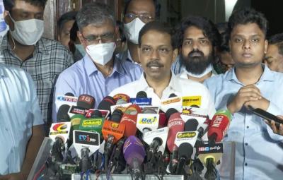 chennai-re-election-may-be-held-in-a-polling-booth-at-velachery-constituency-as-vvpat-machine-taken-away