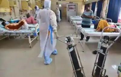 25-patients-dead-at-delhi-s-ganga-ram-hospital-in-24-hours-due-to-lack-of-oxygen
