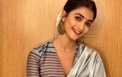 pooja-hedge-testes-corona-positive