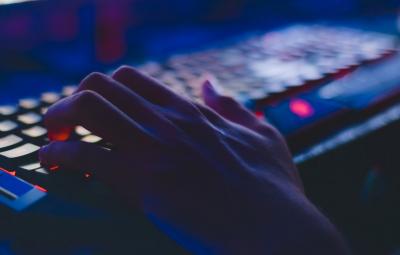 fake-sms-that-pretends-to-help-to-register-for-covid-19-vaccination-and-download-malwere-in-mobile-device